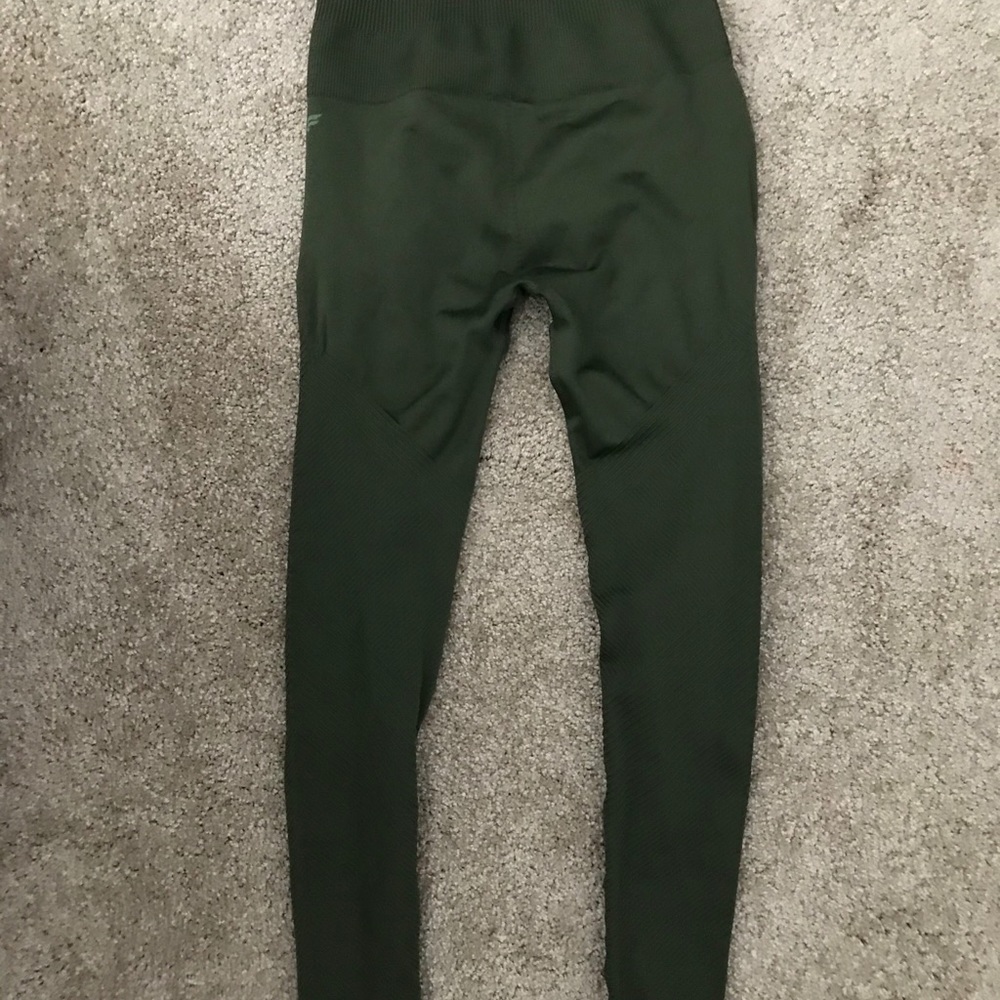 7/8 army green leggings. Worn once.